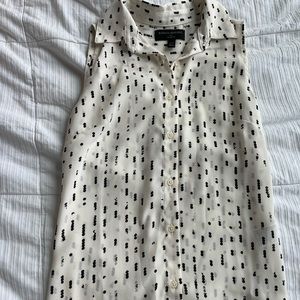 Banana Republic Button Up Blouse